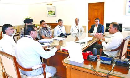 PM orders rehabilitation of evicted hawkers