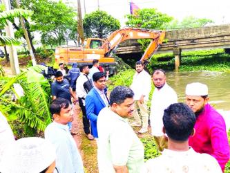 Cleanliness drive conducted in Cumilla city