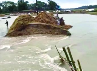 Haor region on alert as rivers continue to swell