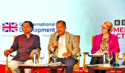 Govt won\'t impose unilateral decision on media commission: Minister