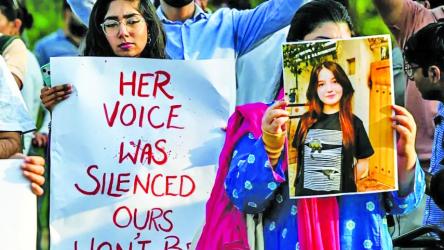 Man who murdered teen TikTok star in Pakistan gets death sentence