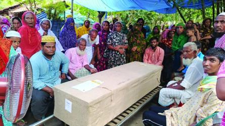 Bodies of 2 Bangladeshis reach Satkhira from Lebanon