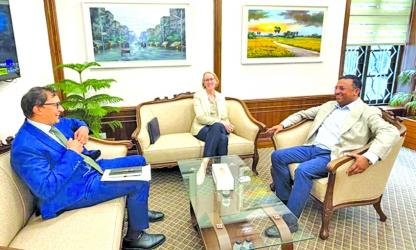 Bangladesh, UK reaffirm commitment to stronger ties