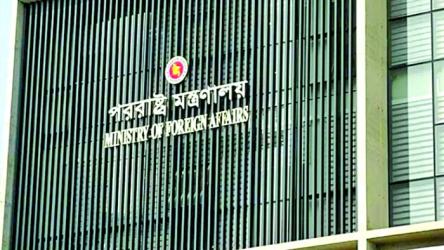 Dhaka rejects Delhi\'s explanation over Adviser Zahed\'s airport incident