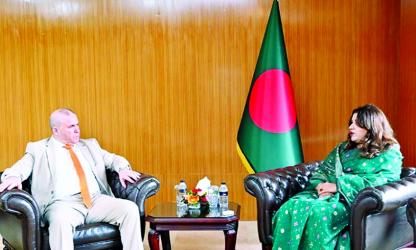 Shama stresses manpower cooperation with Algeria