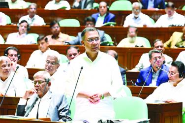 PM unveils bold blueprint to revive stock market