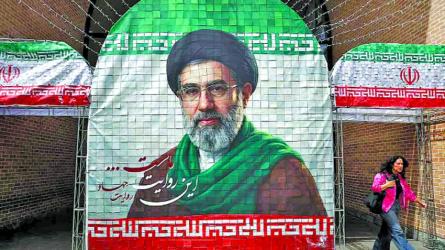 Iran supreme leader pledges revenge for slain father and predecessor