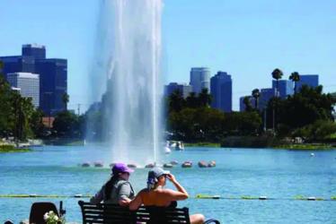 New heat wave blasts US, could break records