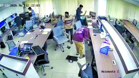ISP office vandalized after \'extortion demand\' in Ctg