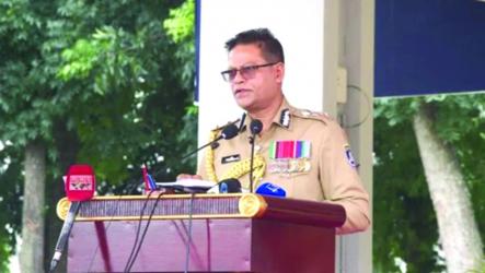 Police must perform duties as servants of people: IGP