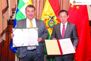 Chinese Diplomats Meet Bolivian Officials Over Enhancing Foreign Trade