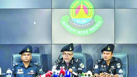 Rab uncovers yaba \'factory\'  in Keraniganj, arrests 4