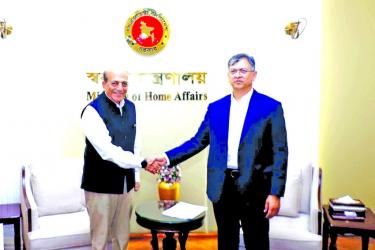 India, Bangladesh Discuss Security Cooperation  as High Commissioner Meets Home Minister