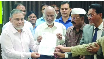BNP submits nomination paper for Mirza Fakhrul