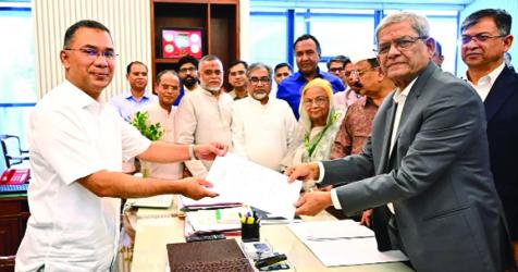 PM declares Mirza Fakhrul as BNP\'s presidential candidate