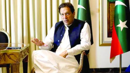 \'Imran Khan would not confront Pakistan army chief if freed\'