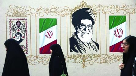 Trump warns of consequences for any country that supports Iran
