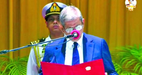 Mirza Fakhrul sworn in as president of Bangladesh