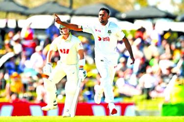 Starc and Shoriful shine as  pacers rule Day 1 in Mackay