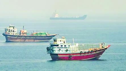 US and Iran trade strikes for first time in weeks