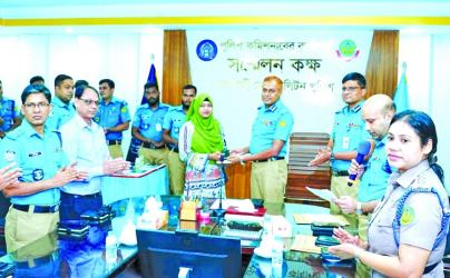 125 lost mobile phones recovered in Rajshahi
