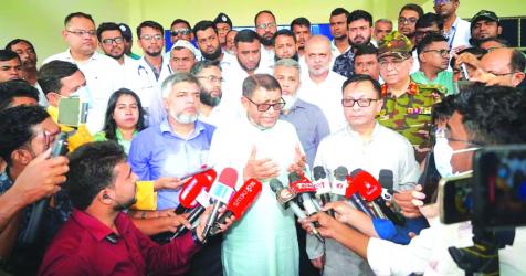 Minister vows to make  govt hospitals broker-free