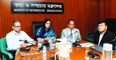 Info secy calls for collective efforts to tackle dengue situation