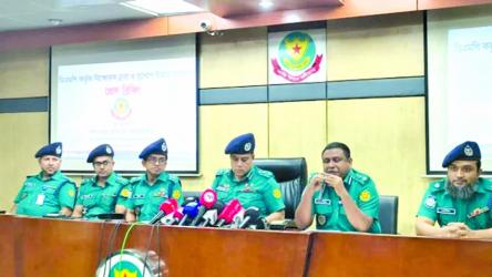 Patwary should be questioned over crude bomb remark: DMP