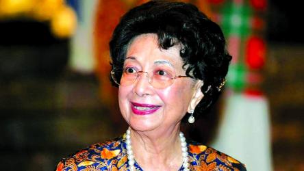 Siti Hasmah, wife of Malaysian  ex-PM Mahathir, dies at 100