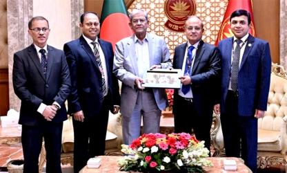 President for elevating DU to world\'s leading universities