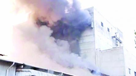 Ibn Sina building in Gazipur catches fire