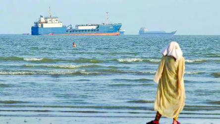 Iran presses US to accept Hormuz proposal