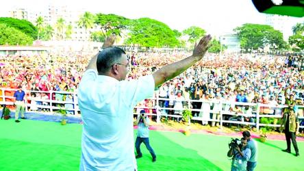 PM warns of \'plot to stir unrest\'