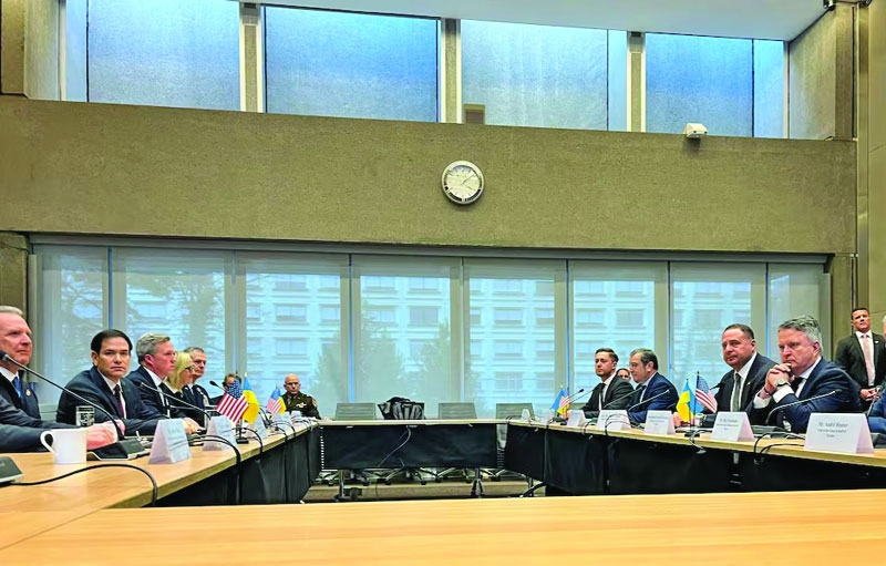 Trump accuses Ukraine of ingratitude as officials meet in Geneva on US peace plan 