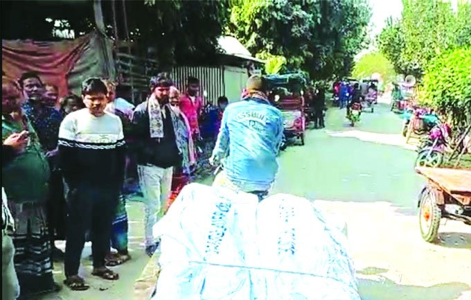 2 bodies found floating in  Dinajpur's Atrai River