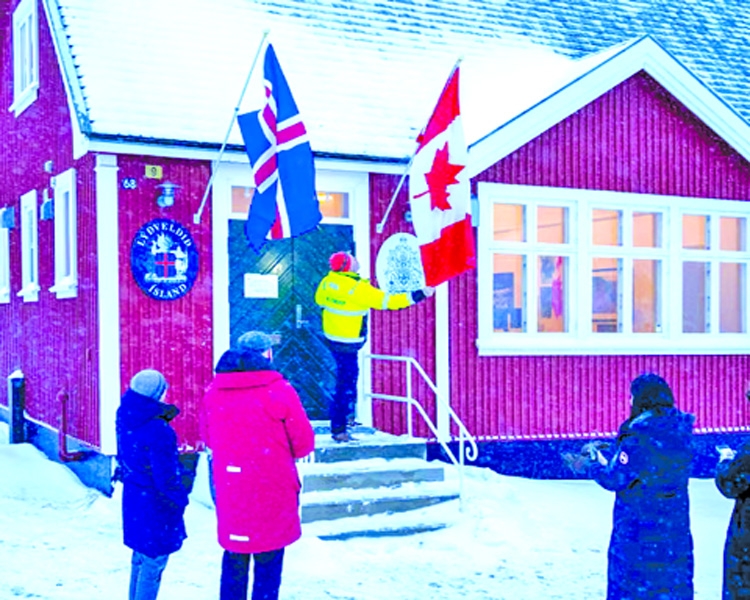 Canad, France open Greenland consulates in show of support