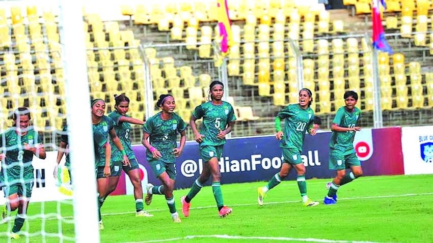 Bangladesh women reach SAFF football final