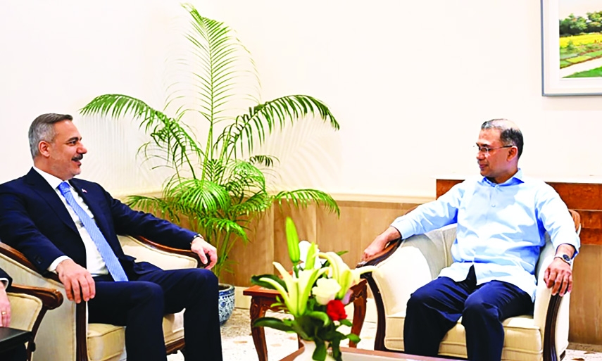 PM invites Turkish President to visit Bangladesh