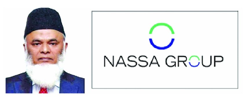Nassa Group workers block traffic movement in Mohakhali