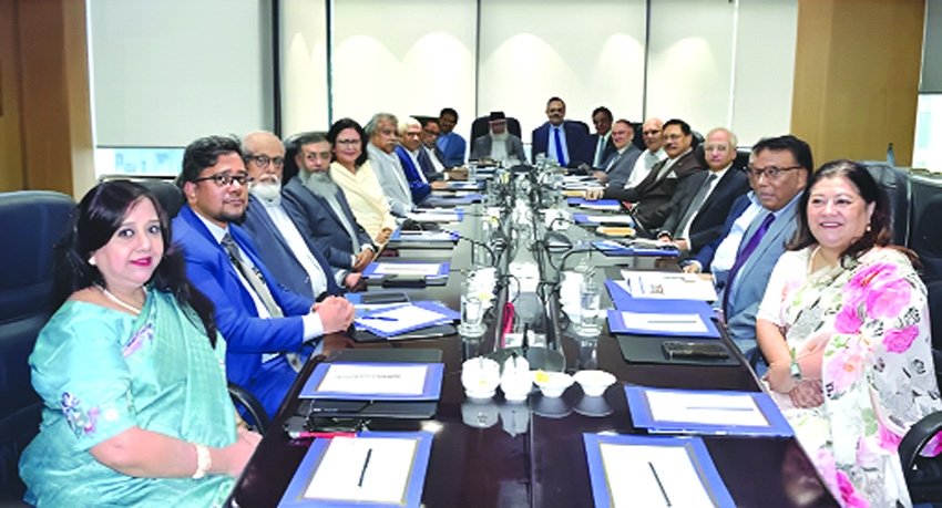 ICC Bangladesh, US envoy exchange views for deeper trade, investment