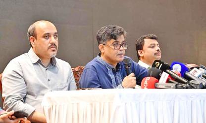 Probe finds pilot\'s error in Milestone School aircraft crash