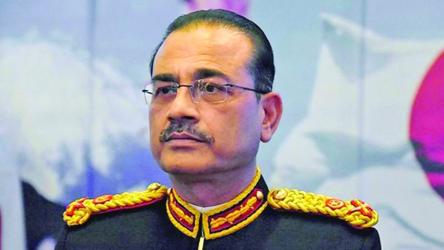 Pakistan Army chief gains lifetime immunity 