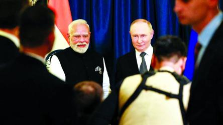 Putin seeks to boost energy, defence  exports during India visit