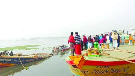 Two missing as bulkhead sinks in Burigang