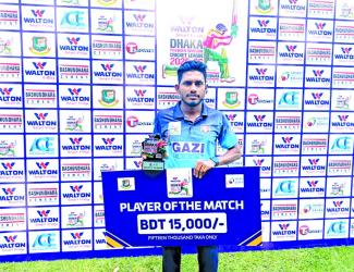 Gazi Group, Bashundhara  clinch win as DPL kicks off 