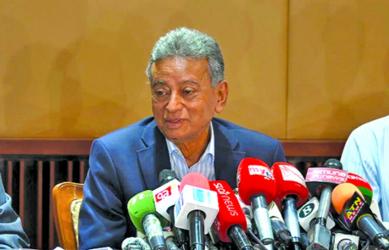 Bangladesh becoming next global investment destination: Khosru