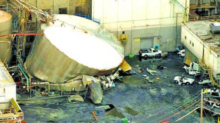 Washington chemical  blast kills 11