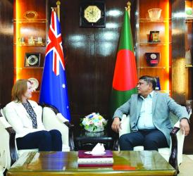 Australian envoy Susan Ryle calls on Defence Adviser