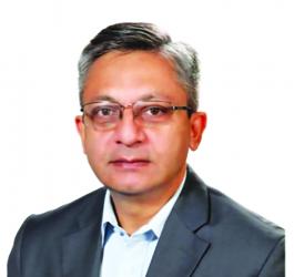 Muktadir unveils plans to make commerce ministry more efficient